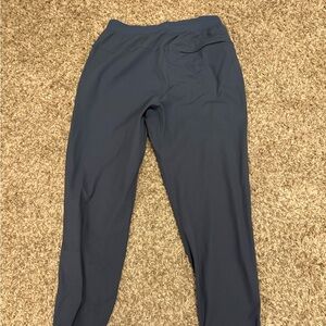 Lululemon men’s ABC jogger, small
